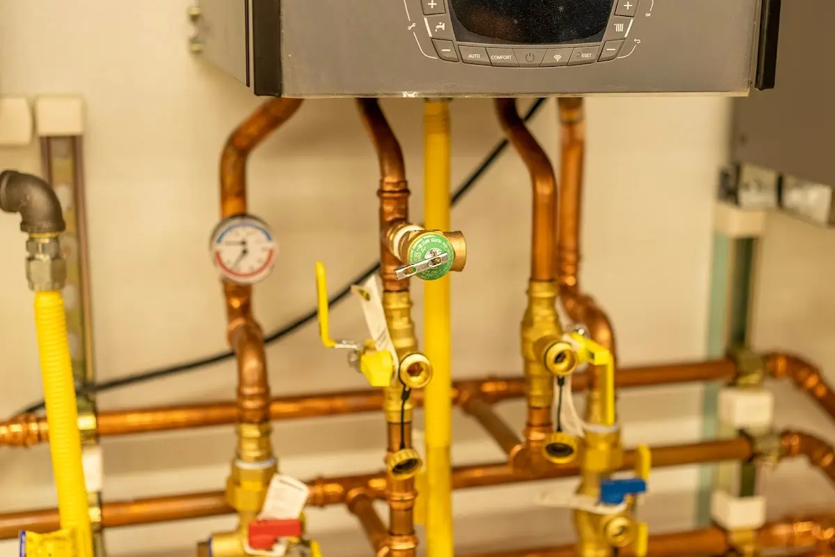 Licensed technician providing Slab Leak Repair for a homeowner in Albia